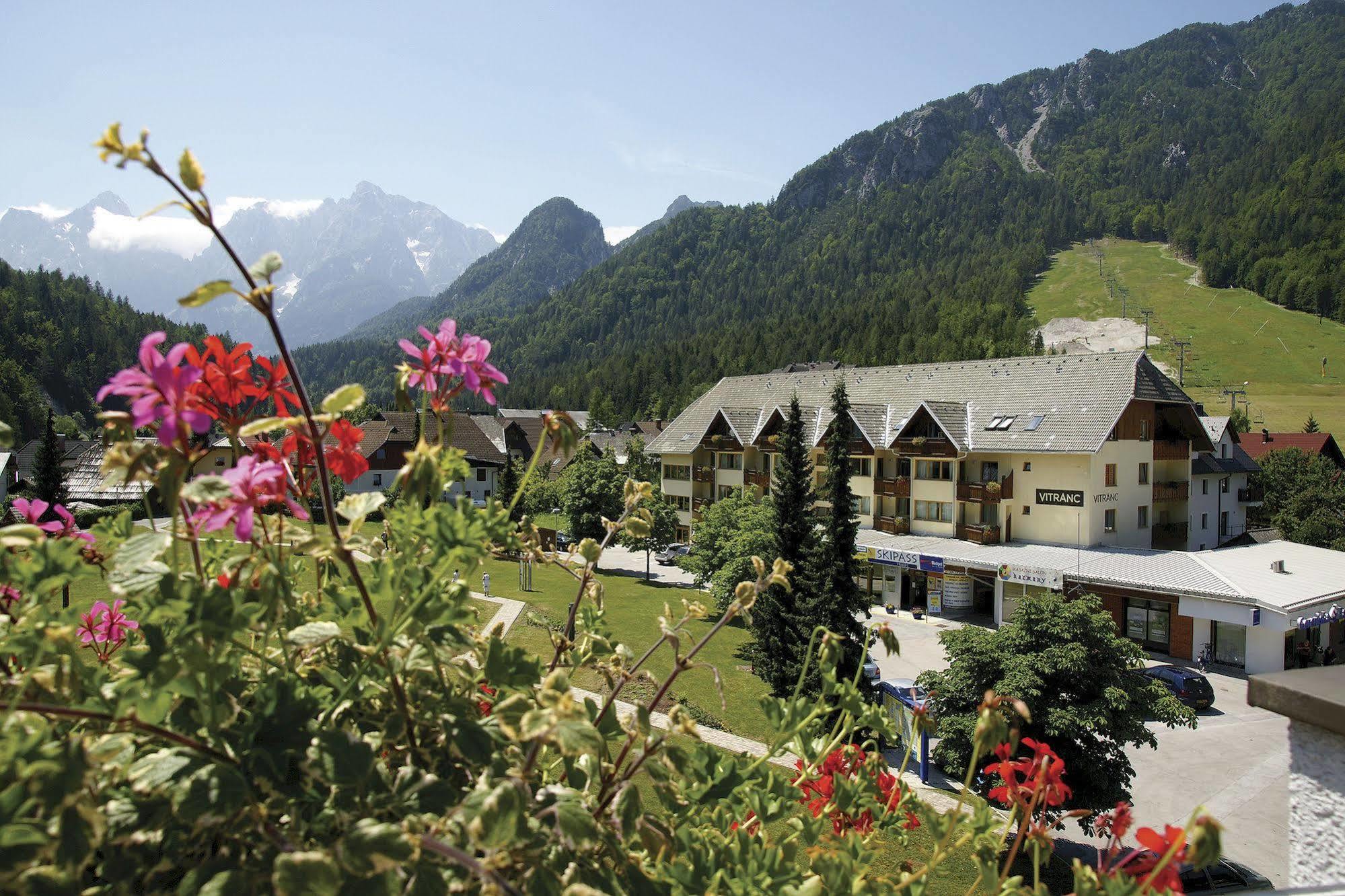 Vitranc Apartments Kranjska Gora Luaran gambar